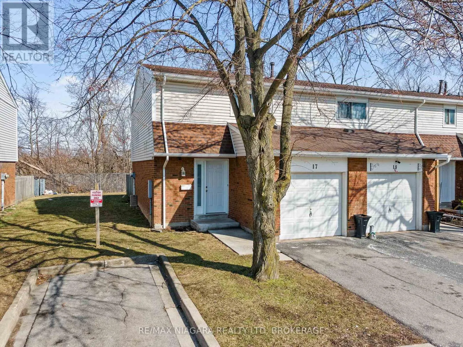 17 - 286 CUSHMAN ROAD, #17