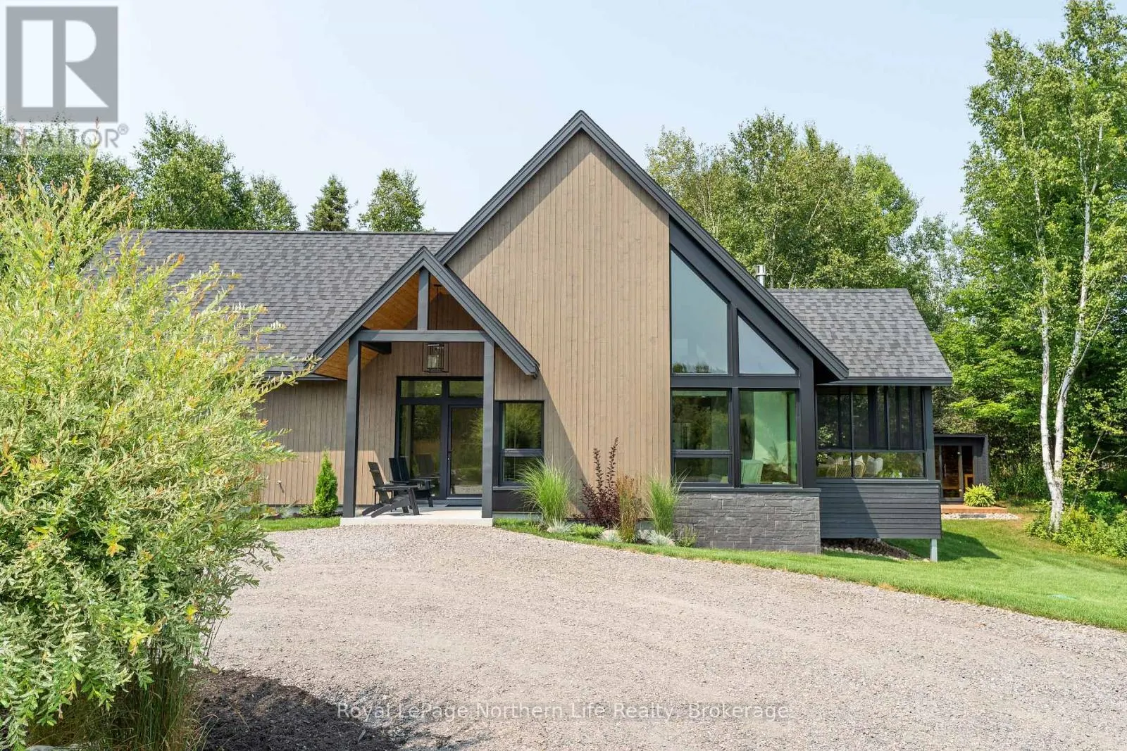 466 OUELLETTE ROAD