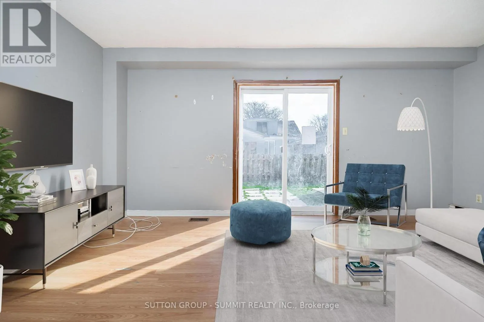 264 - 100 BROWNLEIGH AVENUE