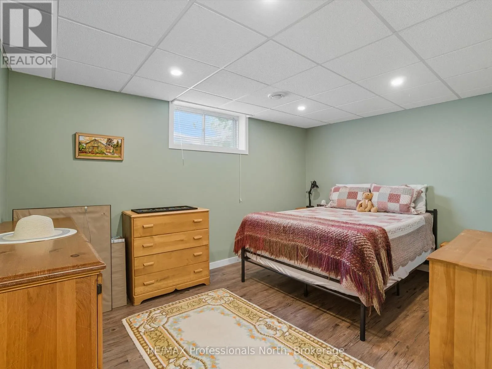 17 KEALL CRESCENT