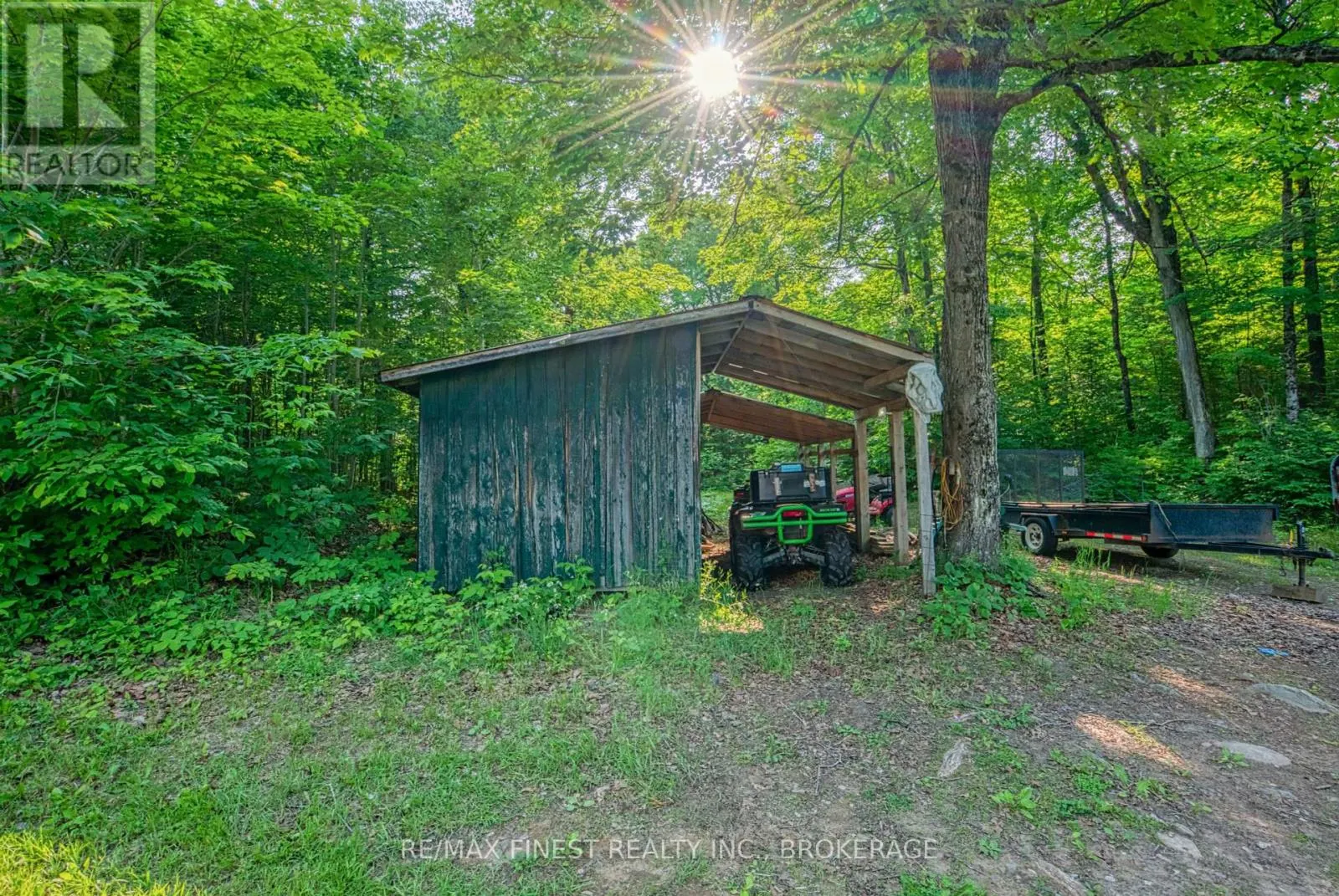 E 1/2 LOT 22 CONCESSION 9 PALMERSTON