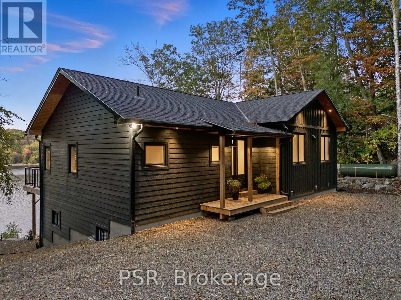 1399 BAYBREEZE LANE