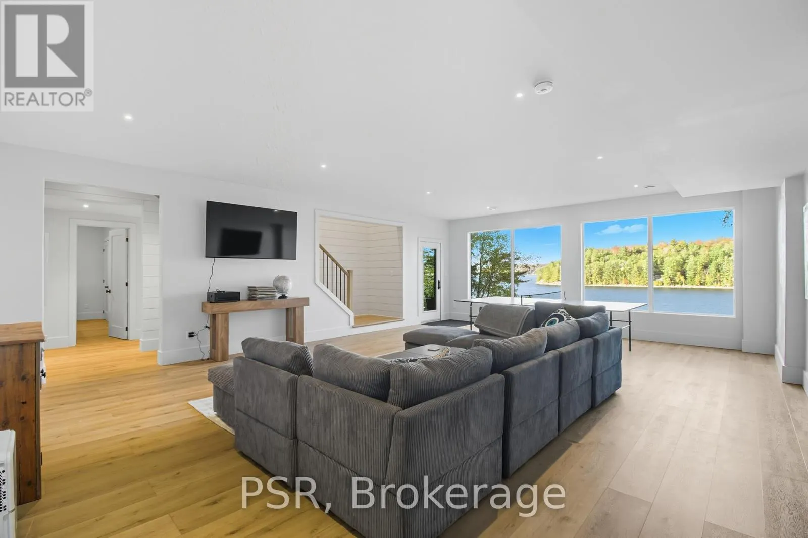 1399 BAYBREEZE LANE
