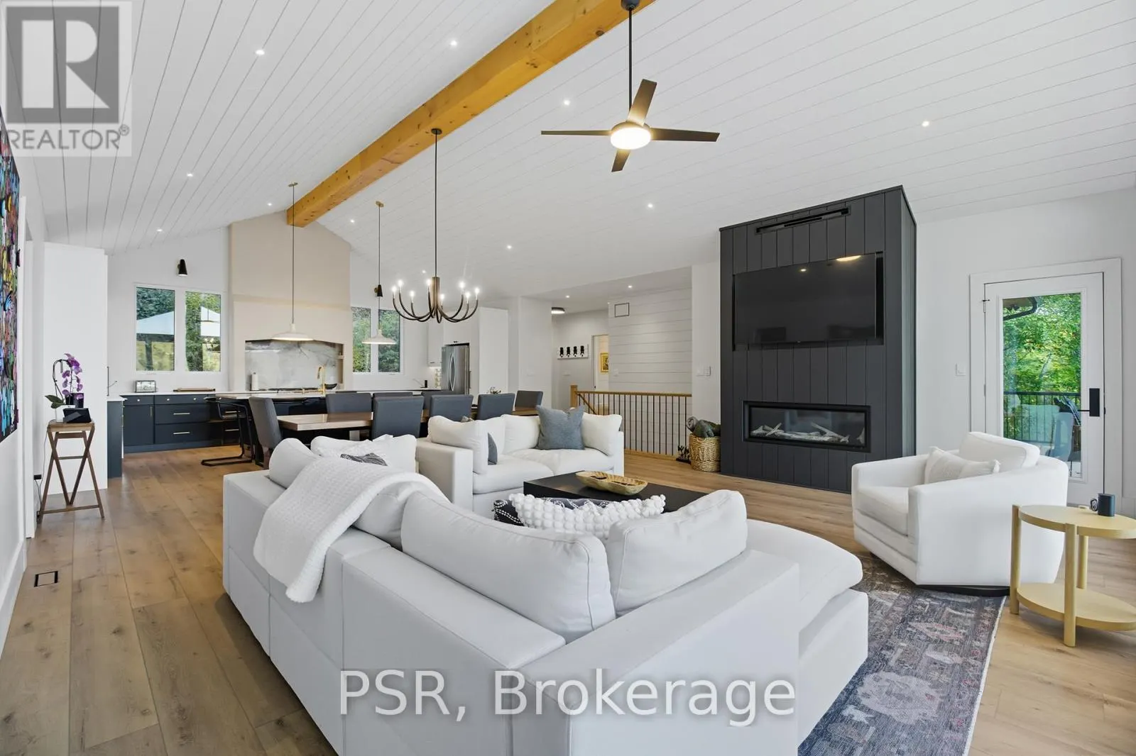 1399 BAYBREEZE LANE