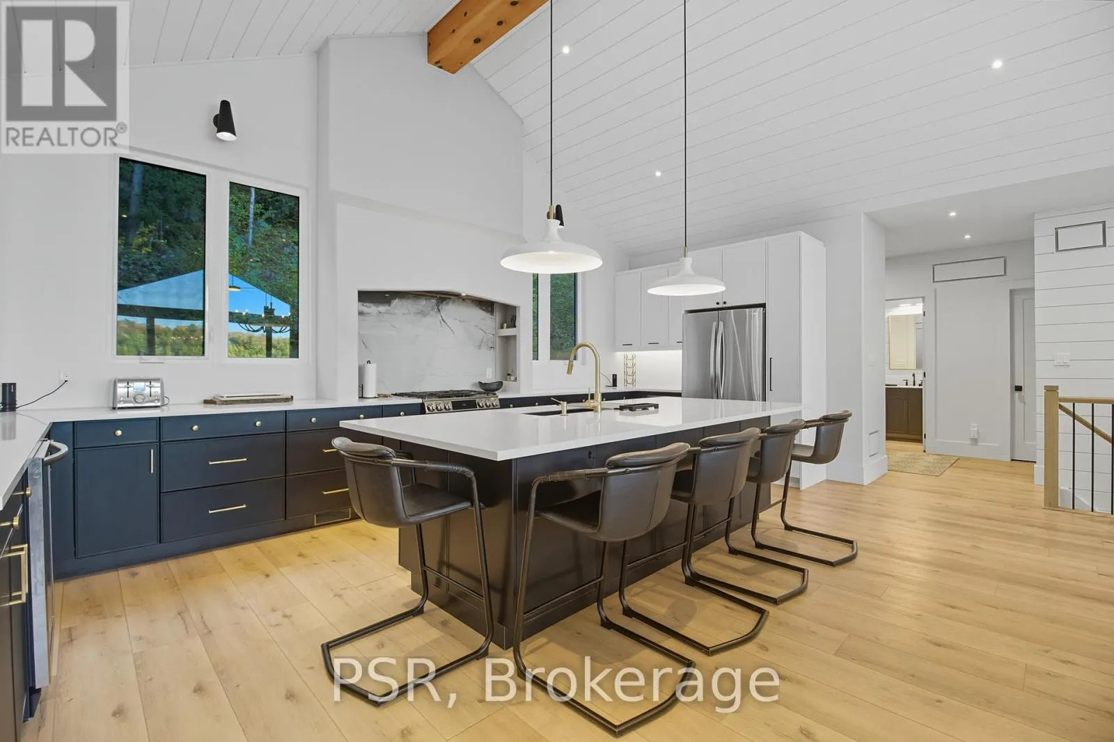1399 BAYBREEZE LANE