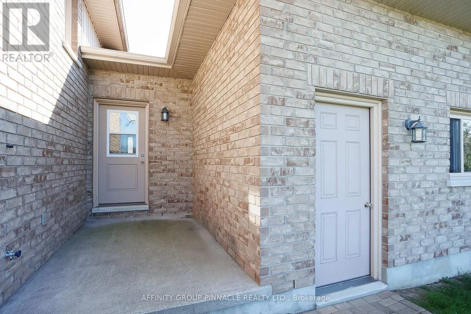 59 PEACE ROAD