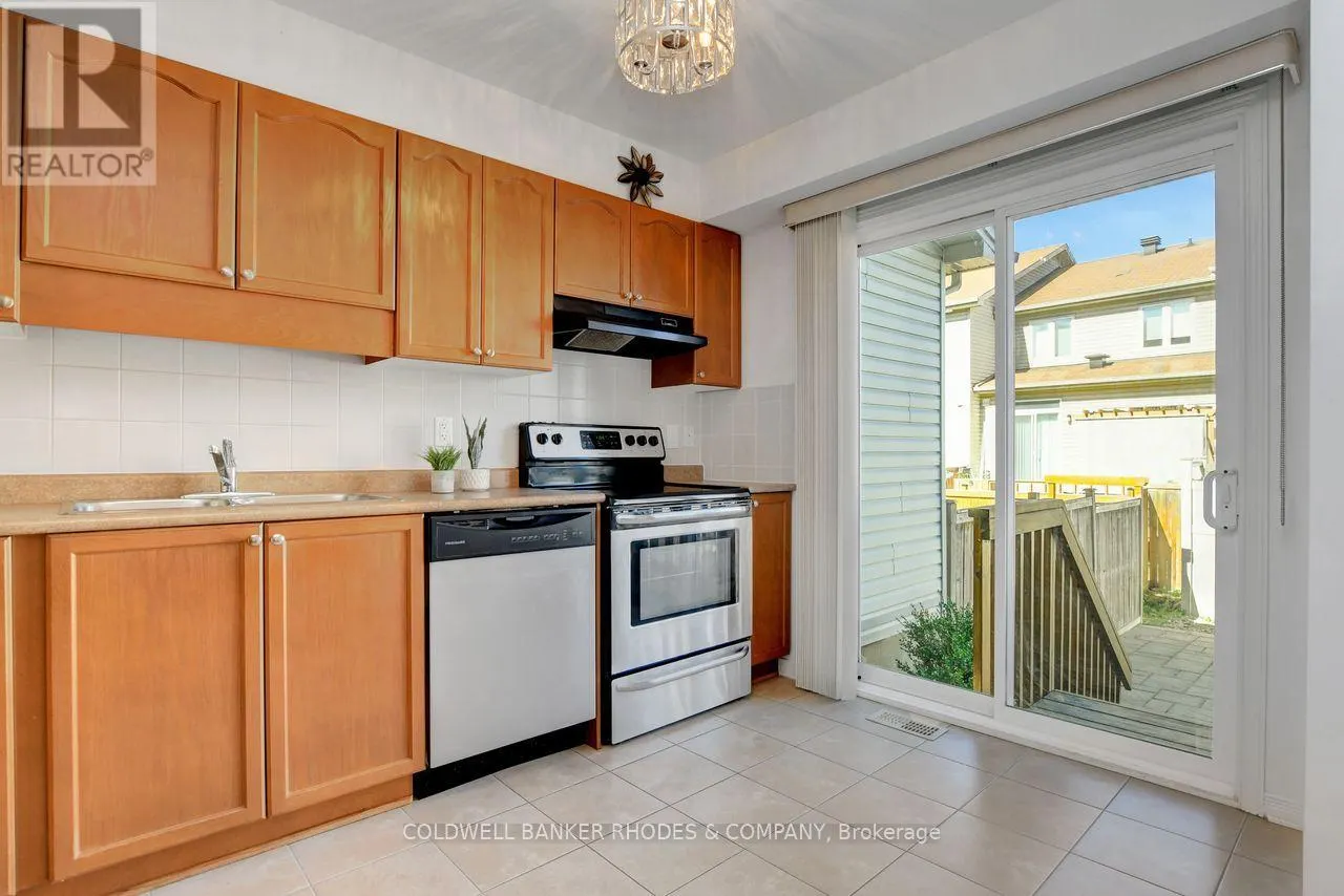 287 MACOUN CIRCLE