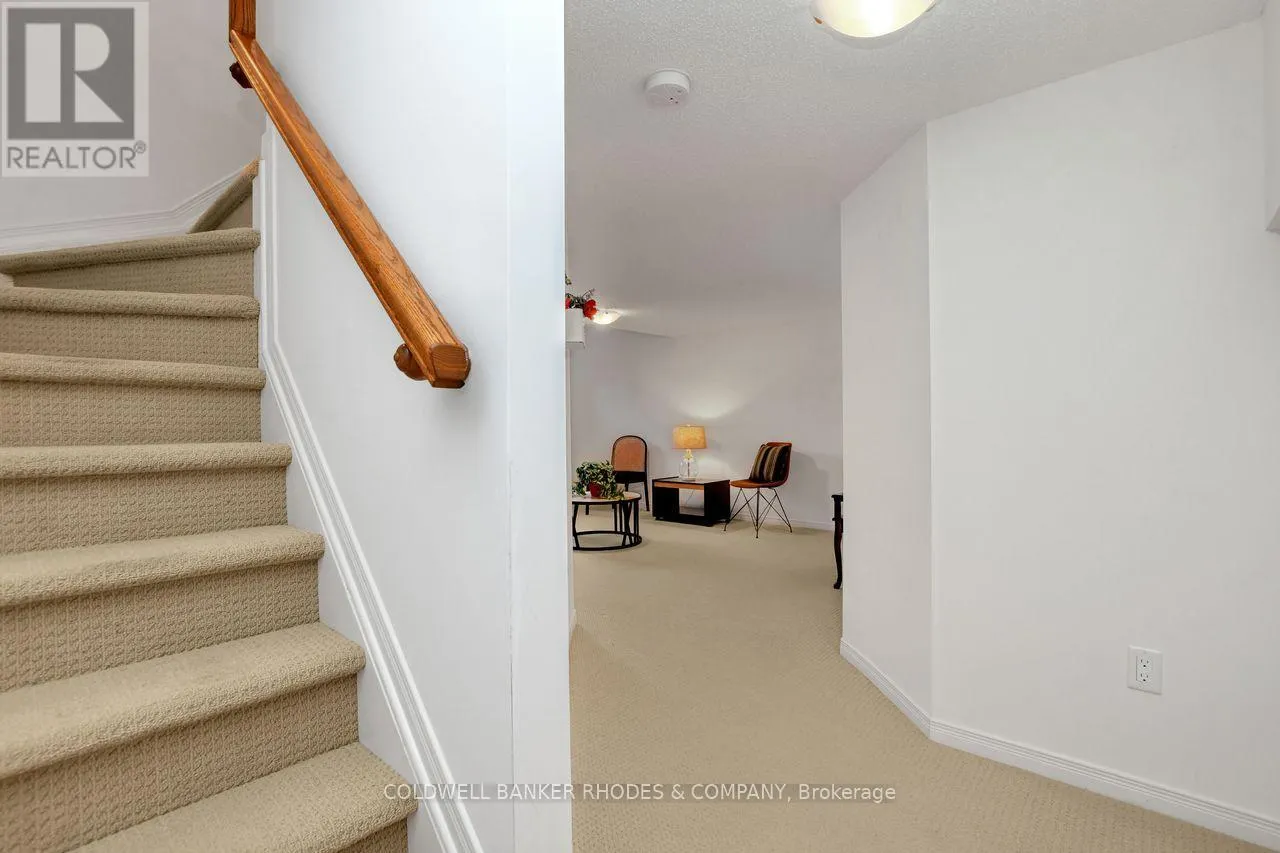 287 MACOUN CIRCLE