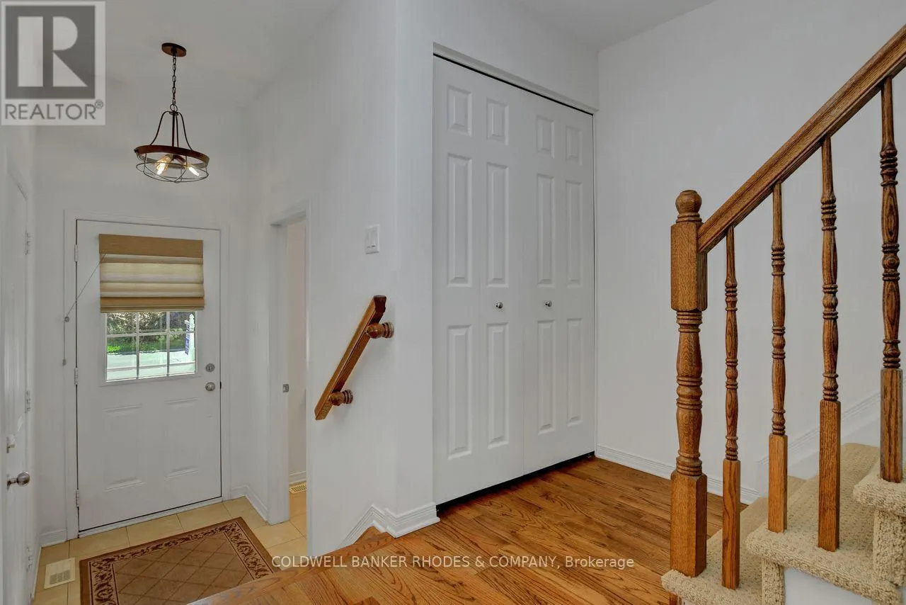 287 MACOUN CIRCLE