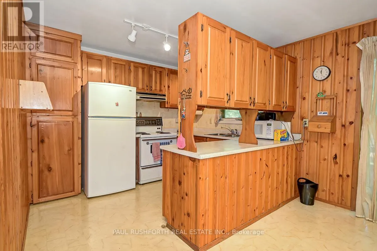 1283 BAYVIEW DRIVE