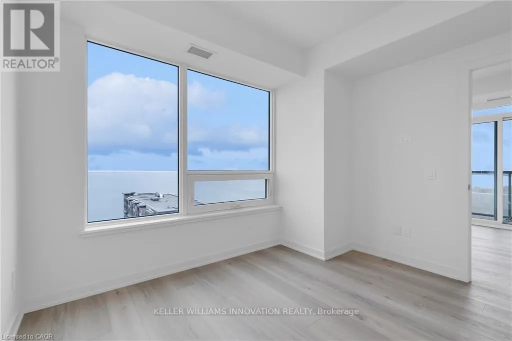 1408 - 385 WINSTON ROAD