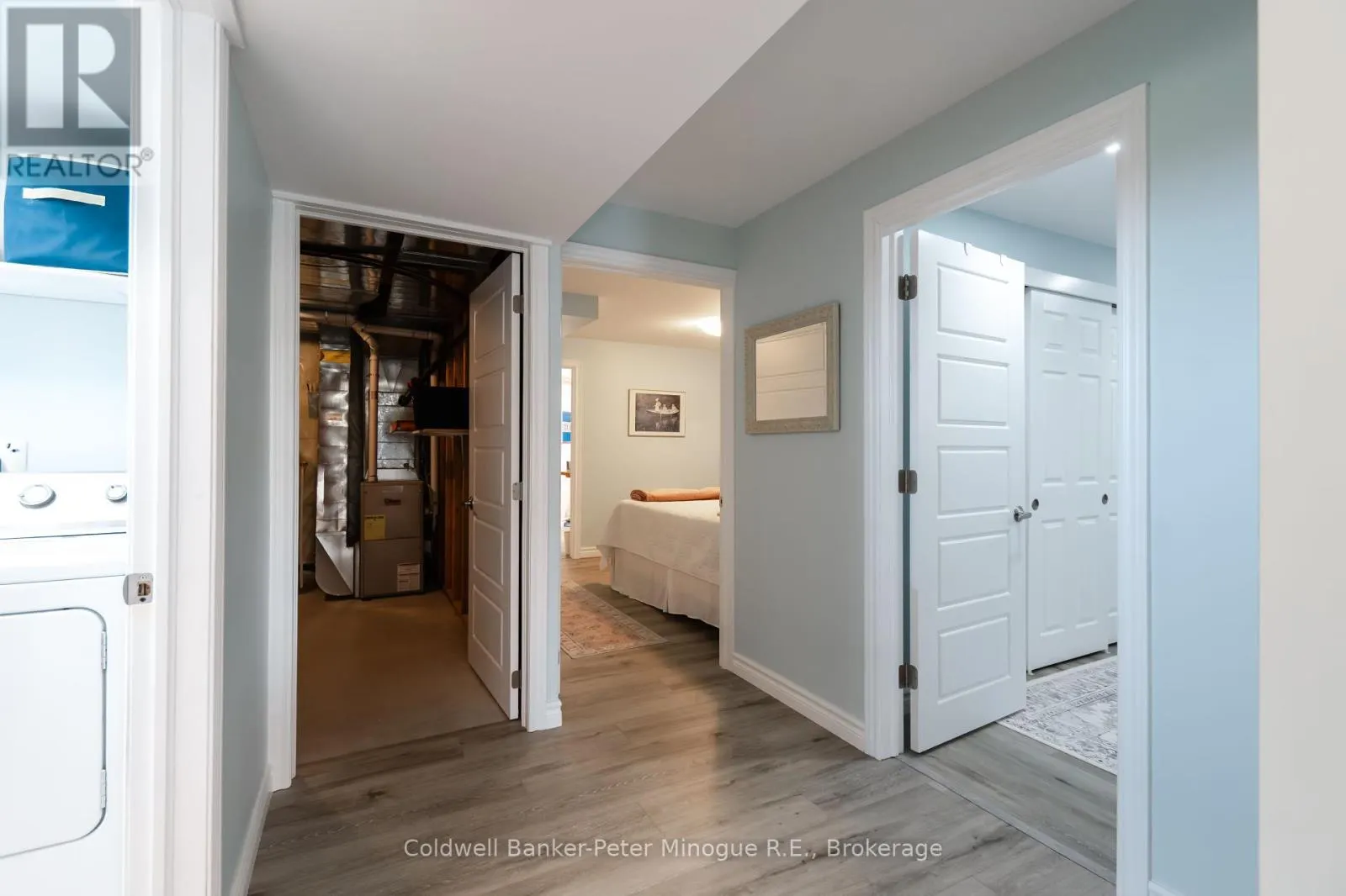 15 FRANK COURT