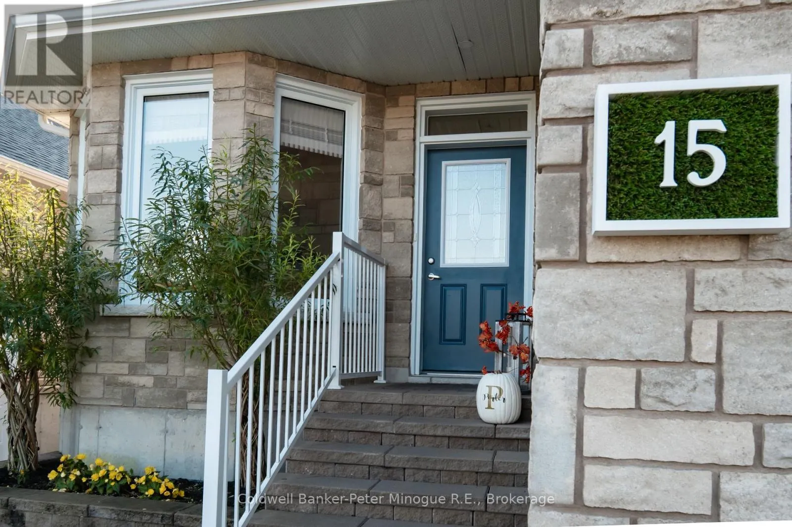 15 FRANK COURT