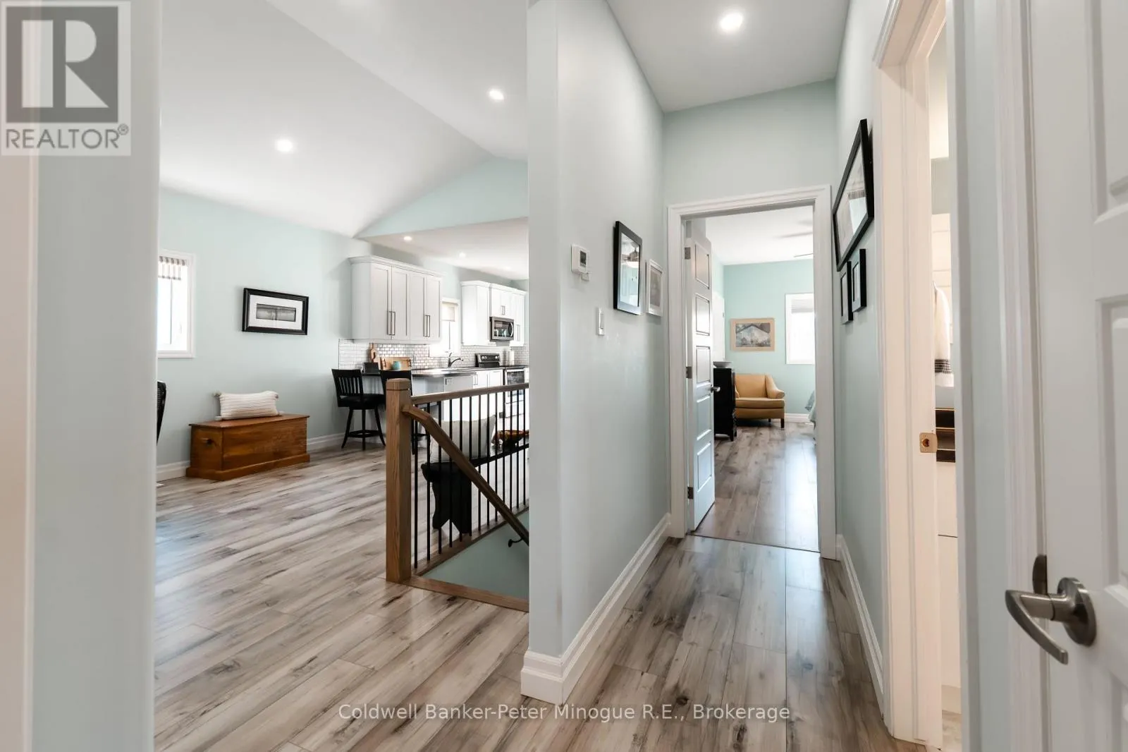 15 FRANK COURT