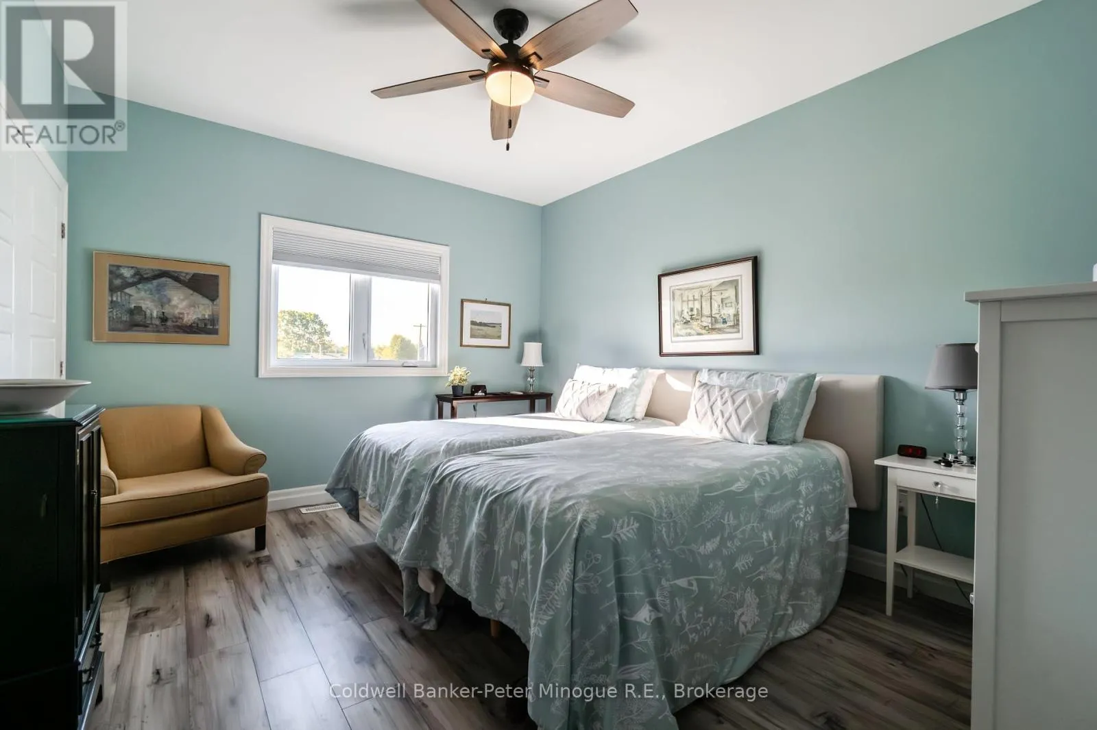 15 FRANK COURT