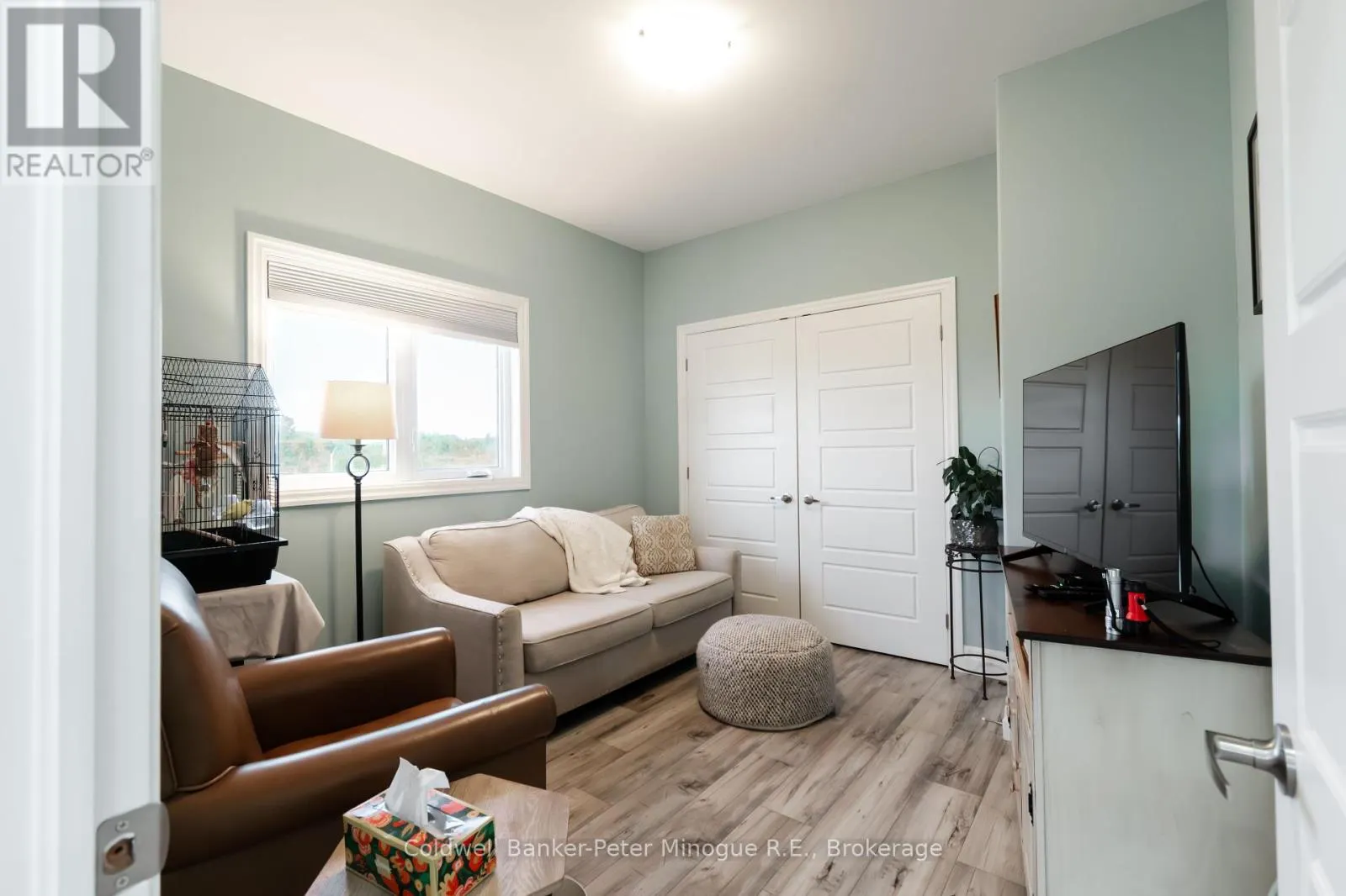 15 FRANK COURT
