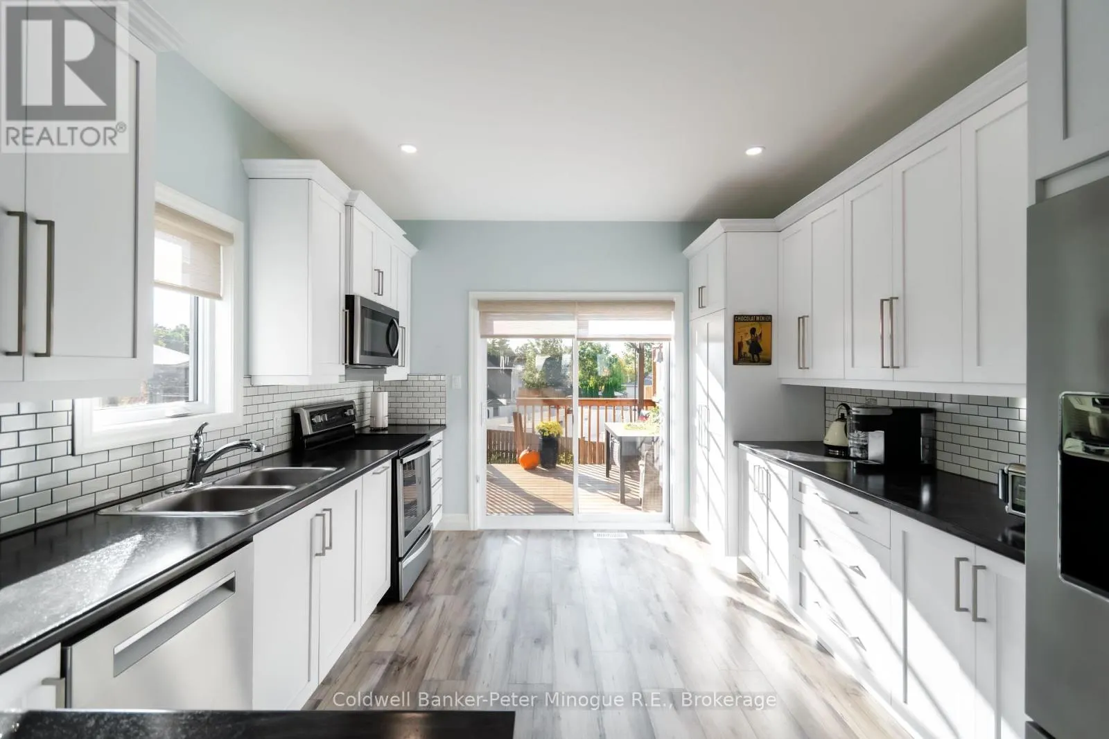 15 FRANK COURT