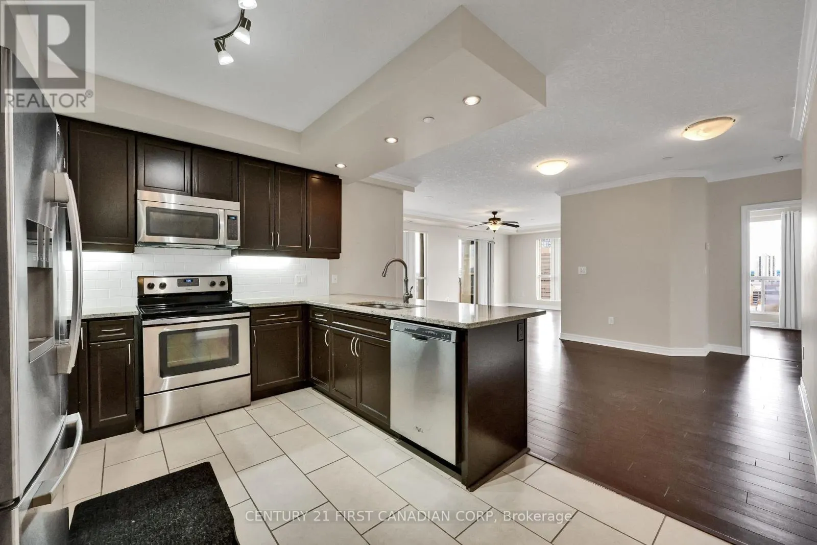 1503 - 330 RIDOUT STREET N, #1503