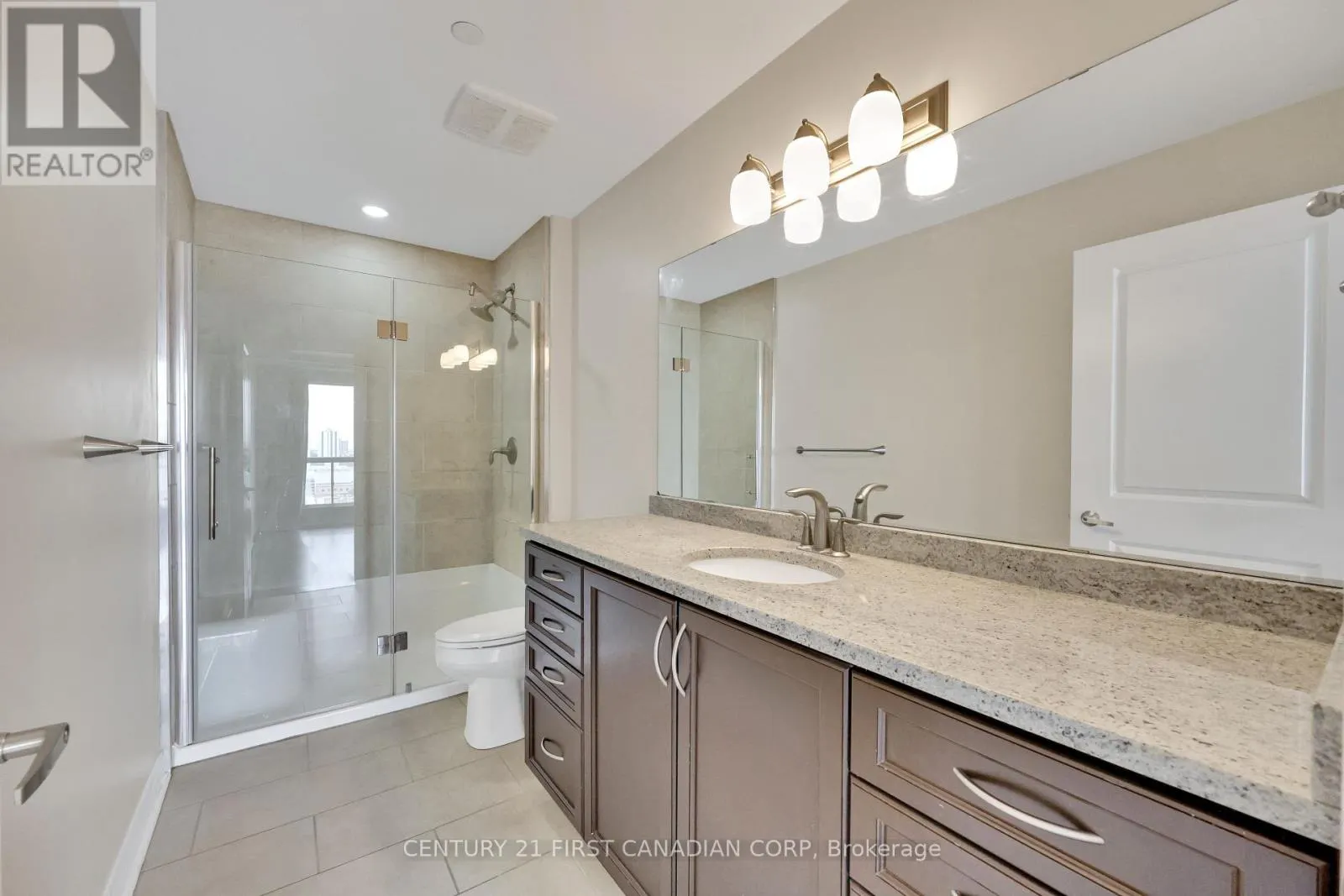 1503 - 330 RIDOUT STREET N, #1503