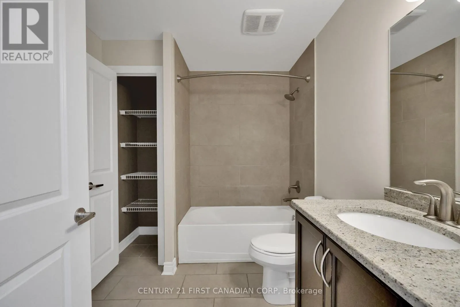 1503 - 330 RIDOUT STREET N, #1503