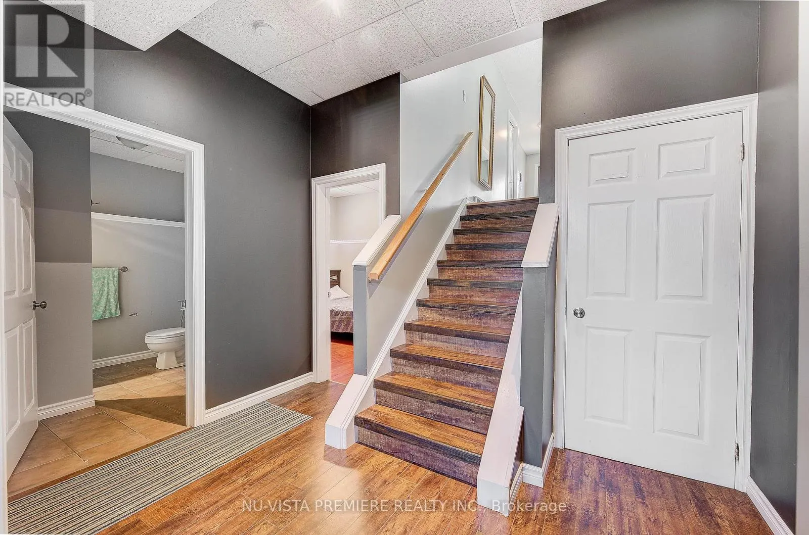 494 EXMOUTH CIRCLE