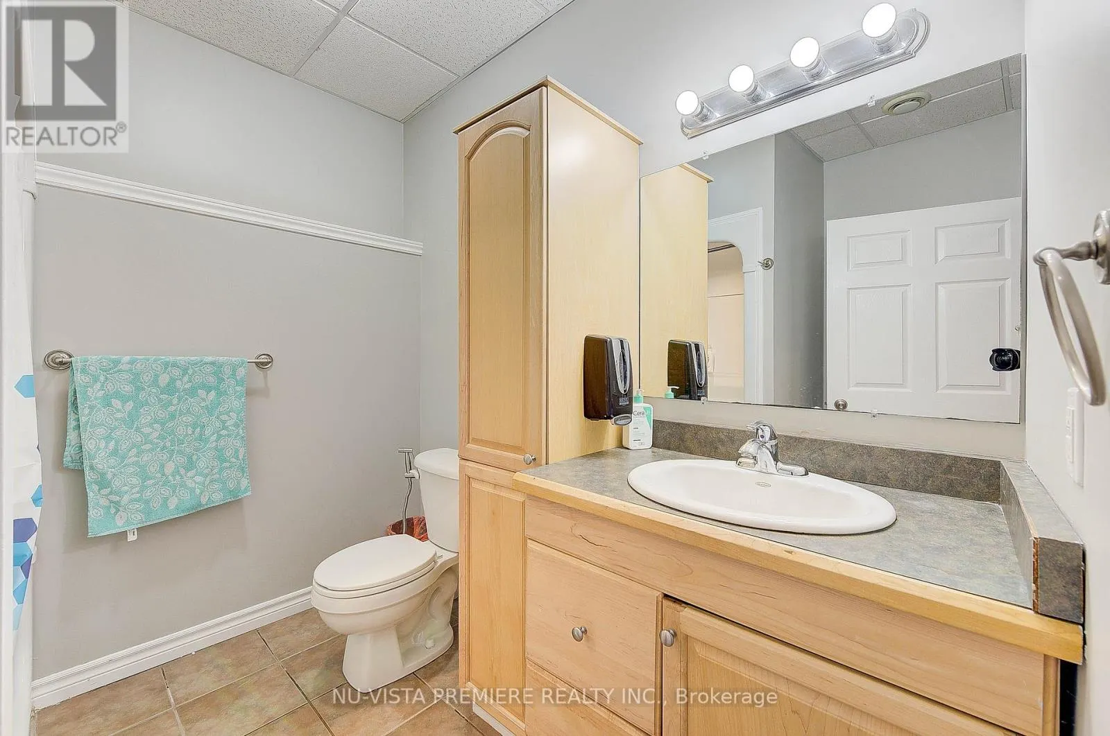 494 EXMOUTH CIRCLE