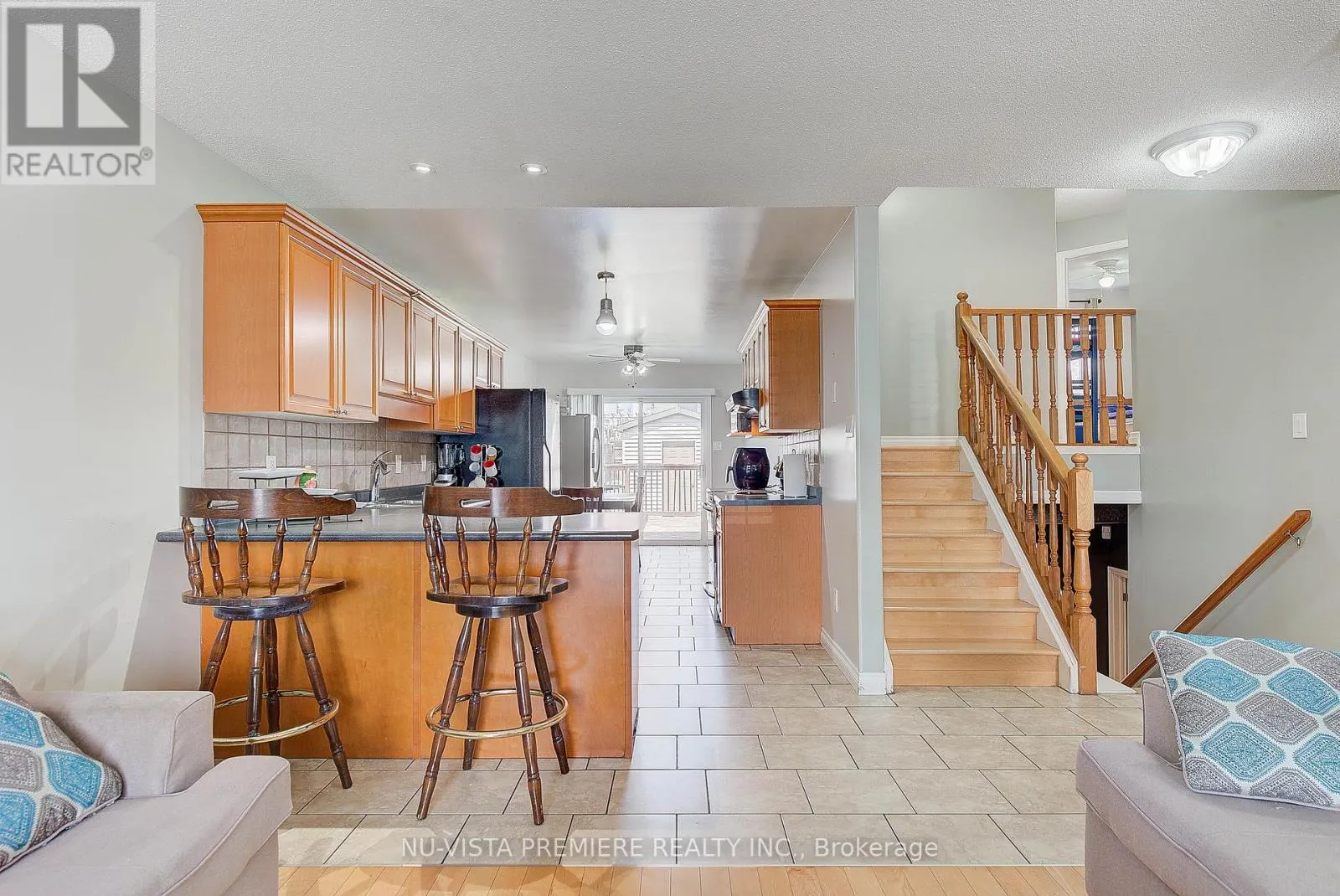 494 EXMOUTH CIRCLE