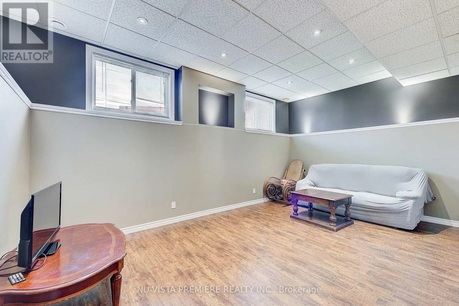 494 EXMOUTH CIRCLE