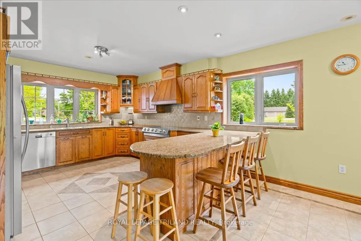 3115 NAPPERTON DRIVE