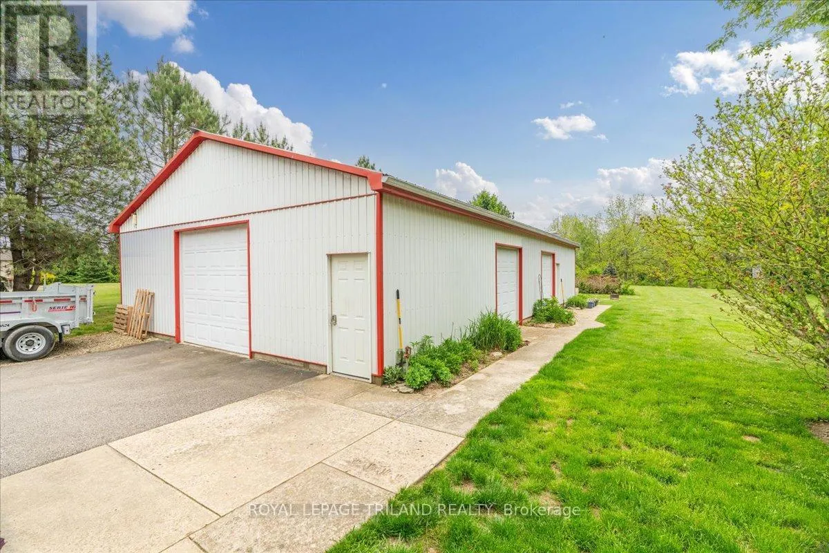 3115 NAPPERTON DRIVE