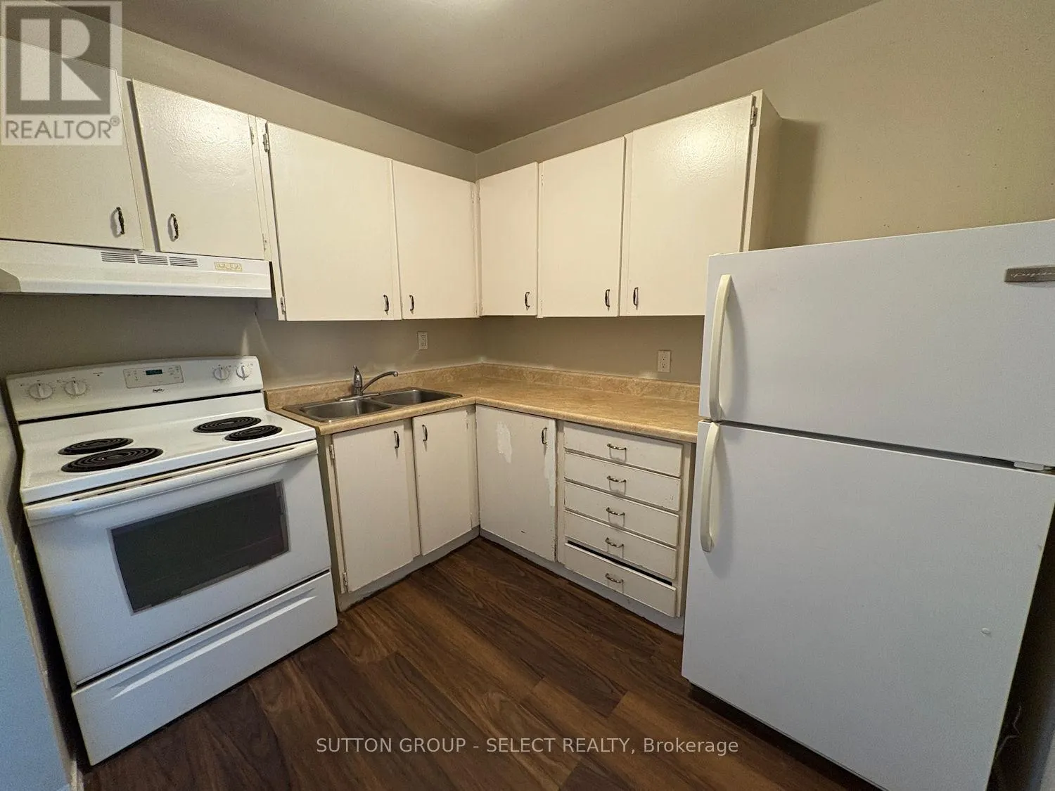 605 - 563 MORNINGTON AVENUE, #605
