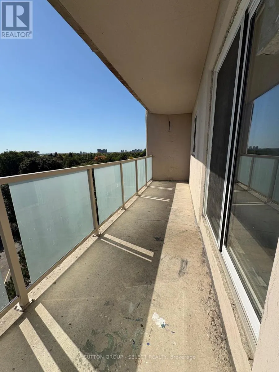 605 - 563 MORNINGTON AVENUE, #605