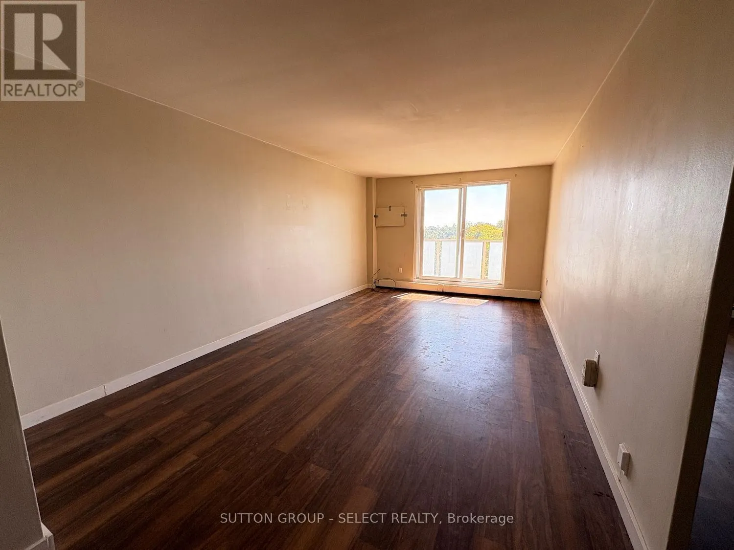 605 - 563 MORNINGTON AVENUE, #605