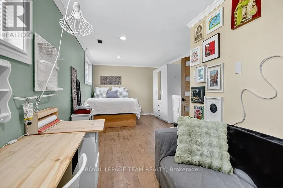 5664 SOUTH ISLAND PARK DRIVE