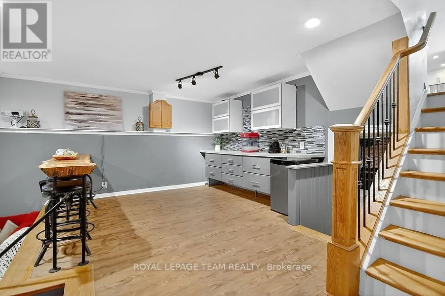 5664 SOUTH ISLAND PARK DRIVE