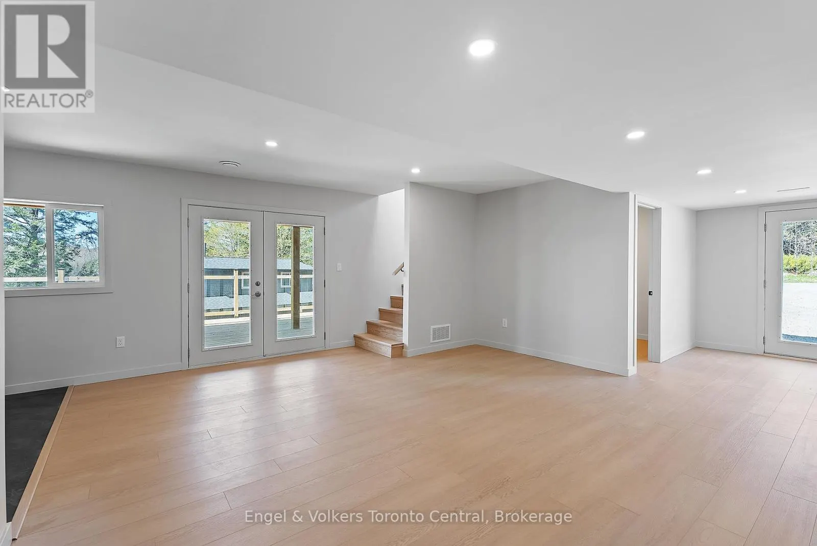1457 LAKE JOSEPH ROAD
