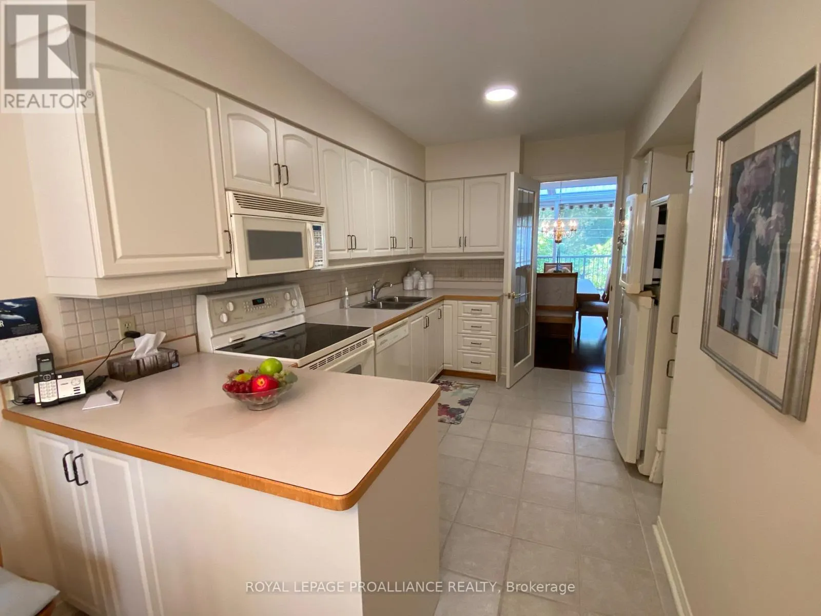 45 COUNTRY CLUB PLACE