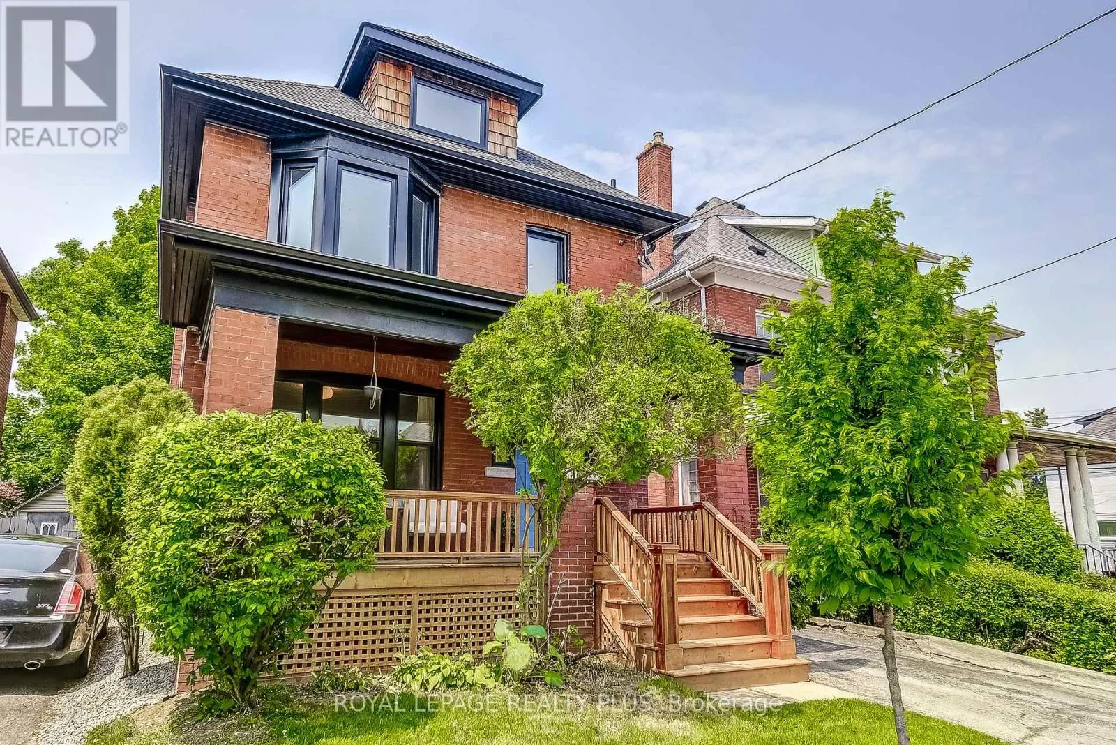 192 KENSINGTON AVENUE S