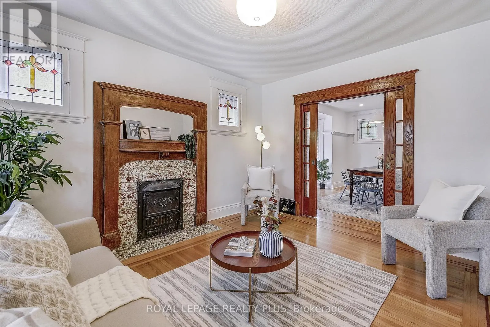 192 KENSINGTON AVENUE S