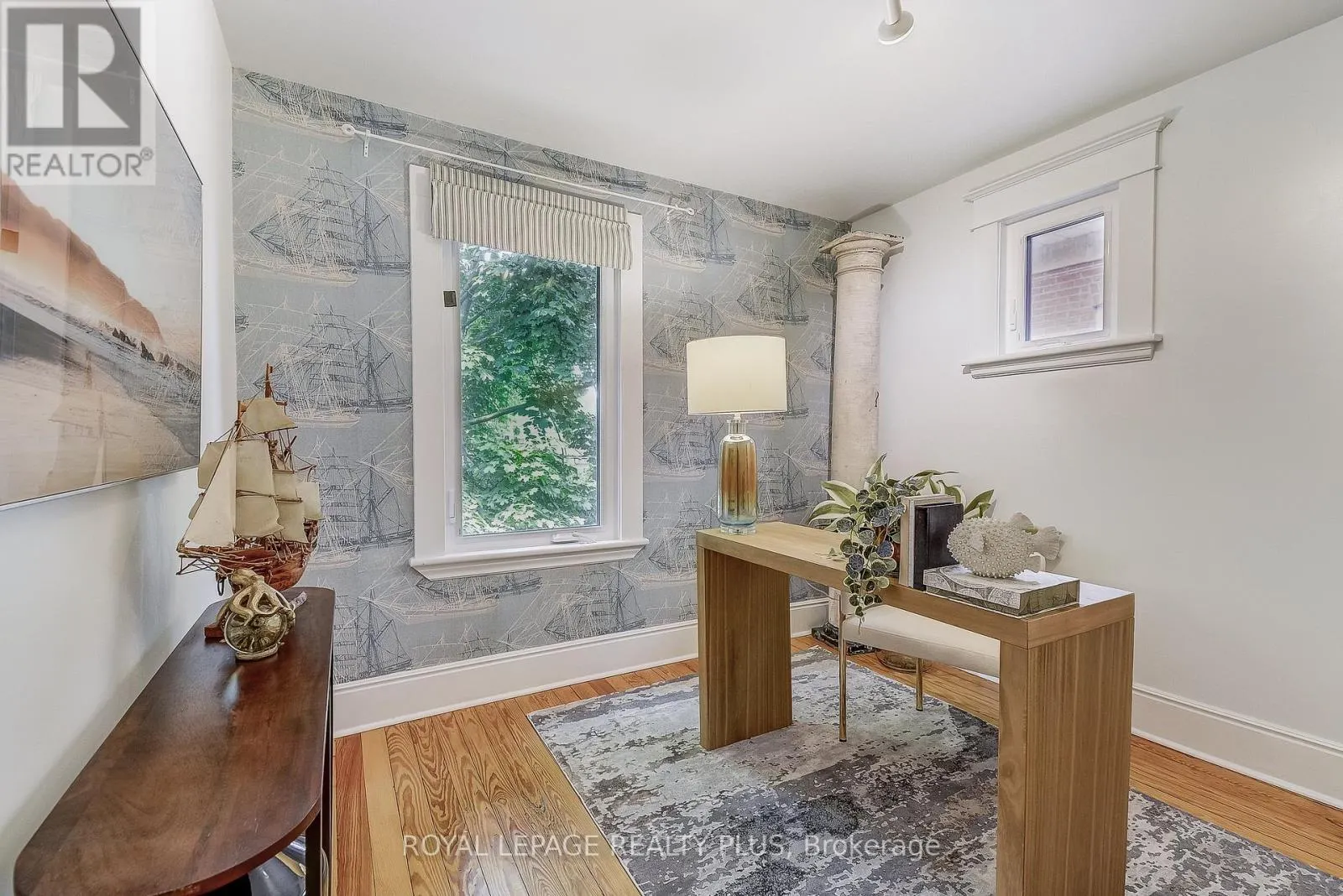 192 KENSINGTON AVENUE S
