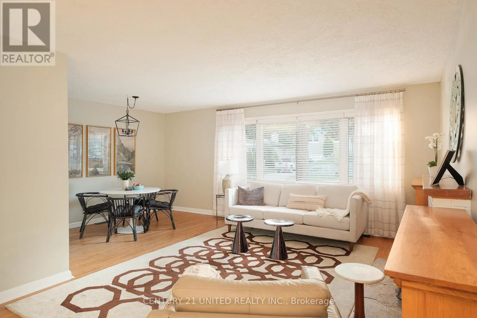 1518 WESTBROOK DRIVE