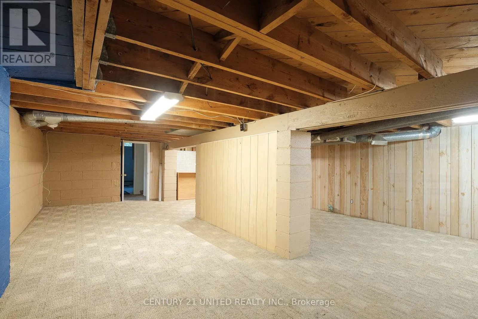 1518 WESTBROOK DRIVE