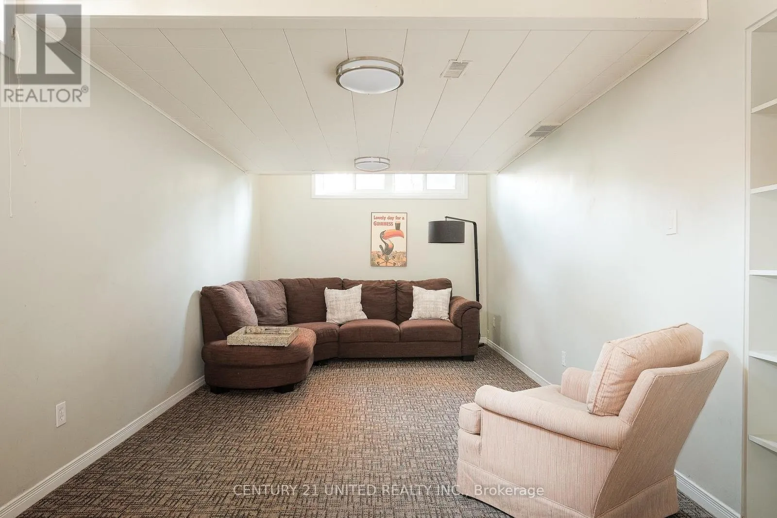 1518 WESTBROOK DRIVE