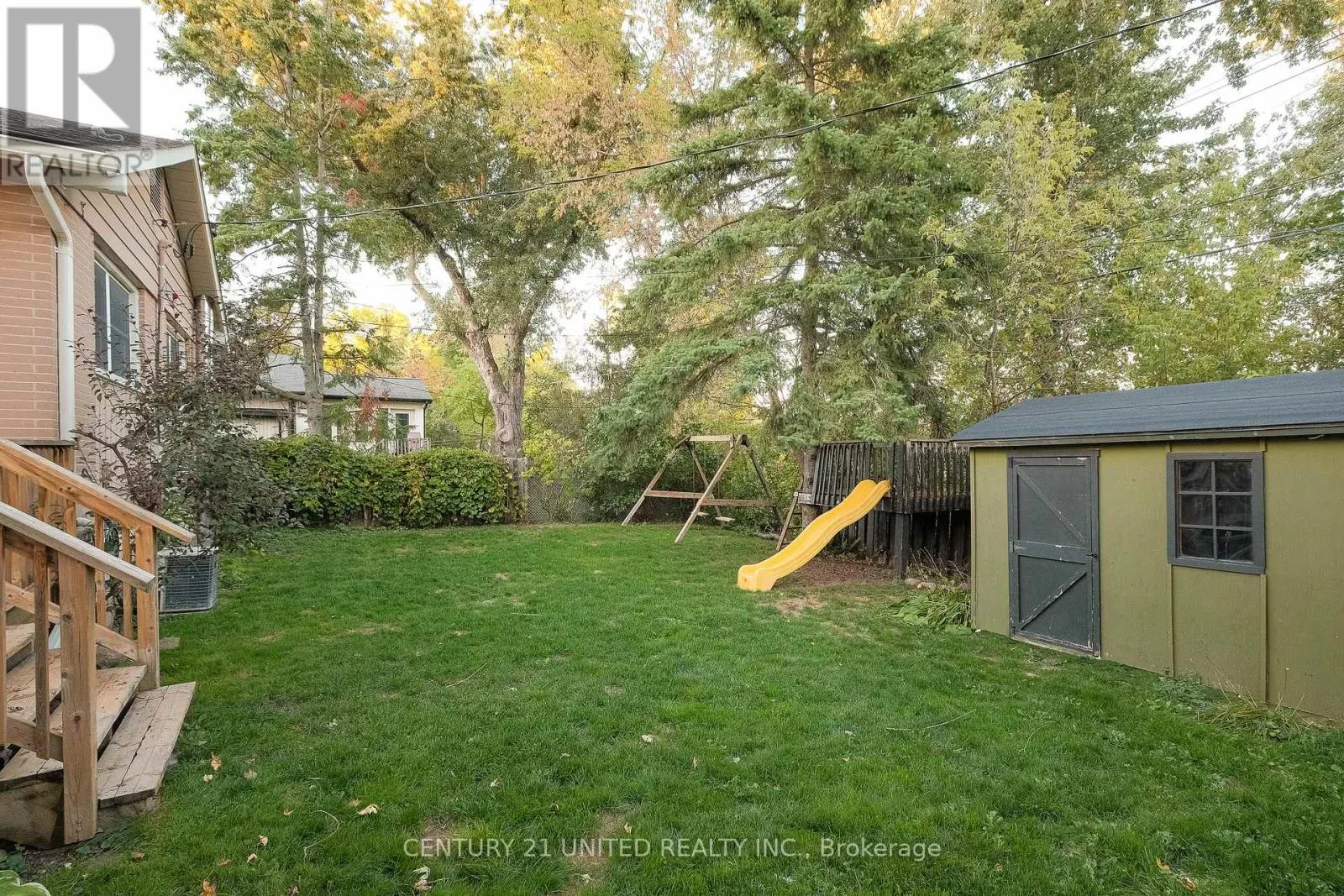 1518 WESTBROOK DRIVE