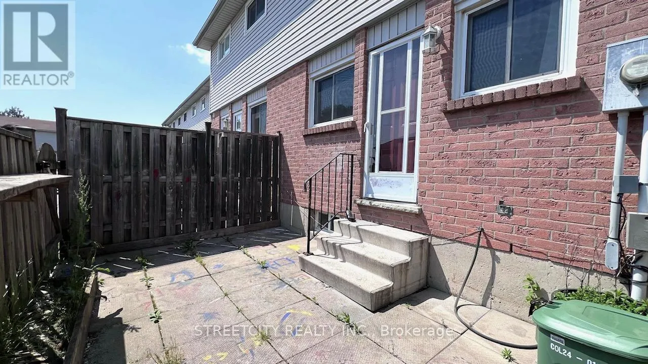 1 - 1430 JALNA BOULEVARD, #1