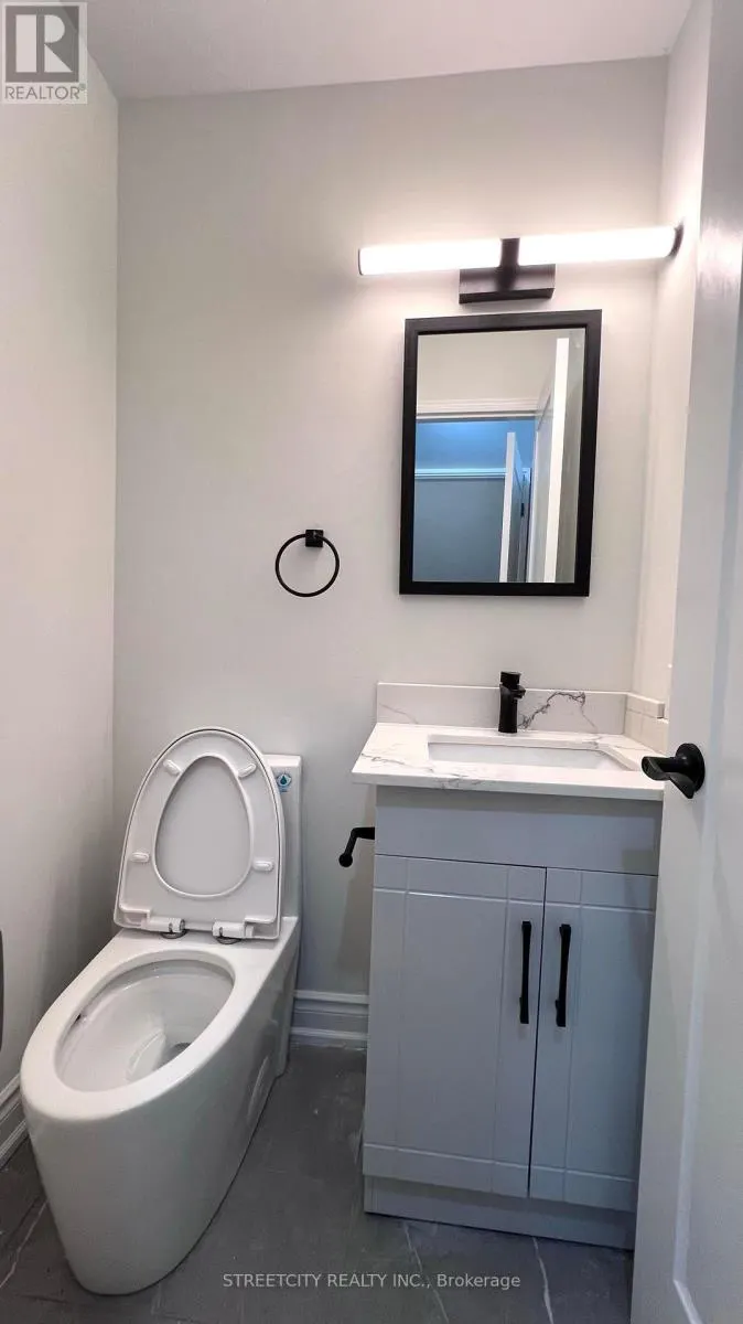 1 - 1430 JALNA BOULEVARD, #1