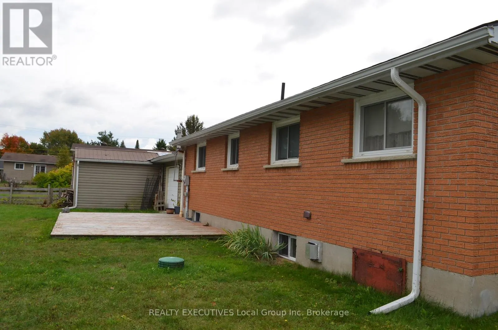20 FITZ AVENUE