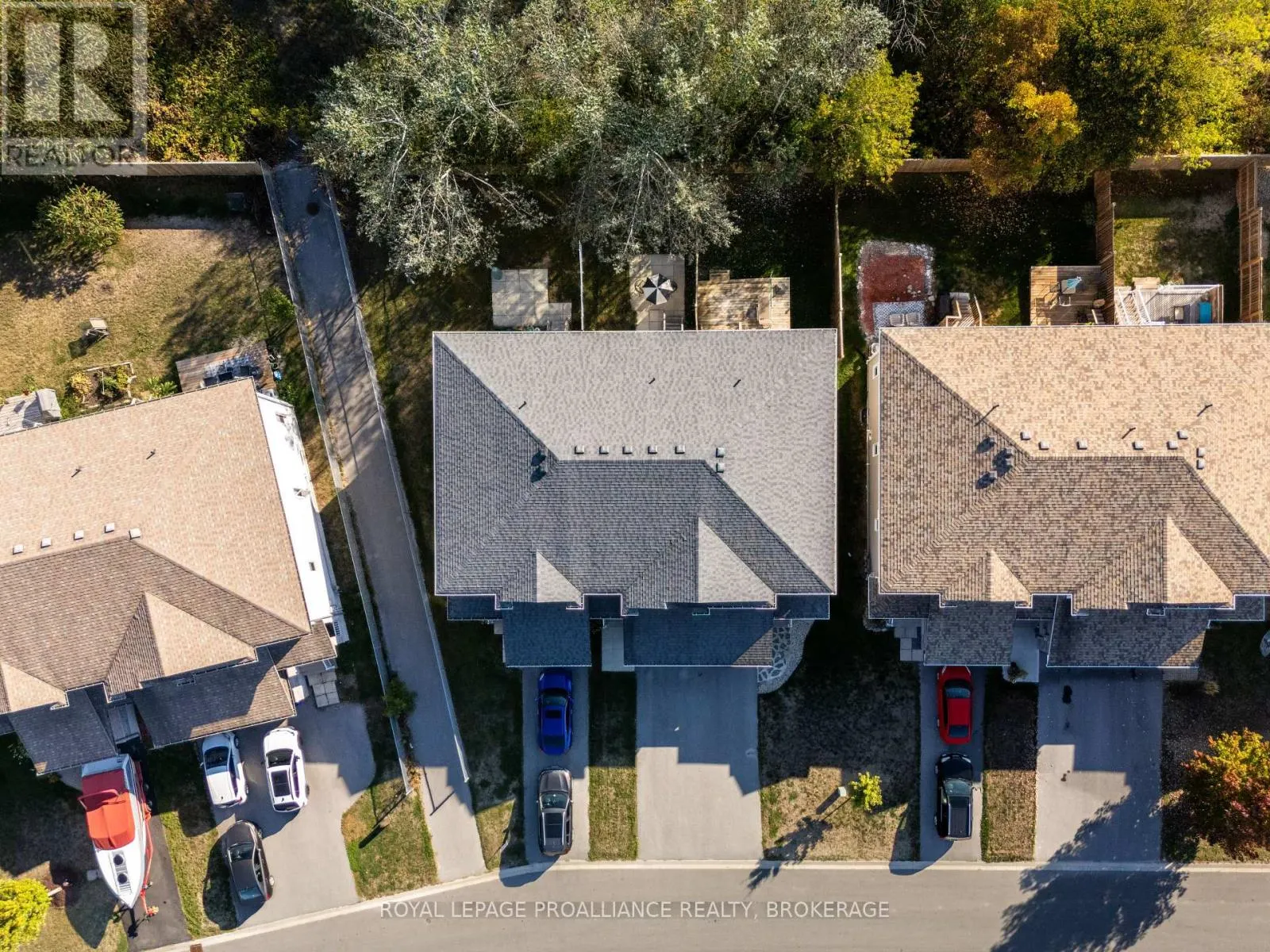 927 BLOSSOM STREET