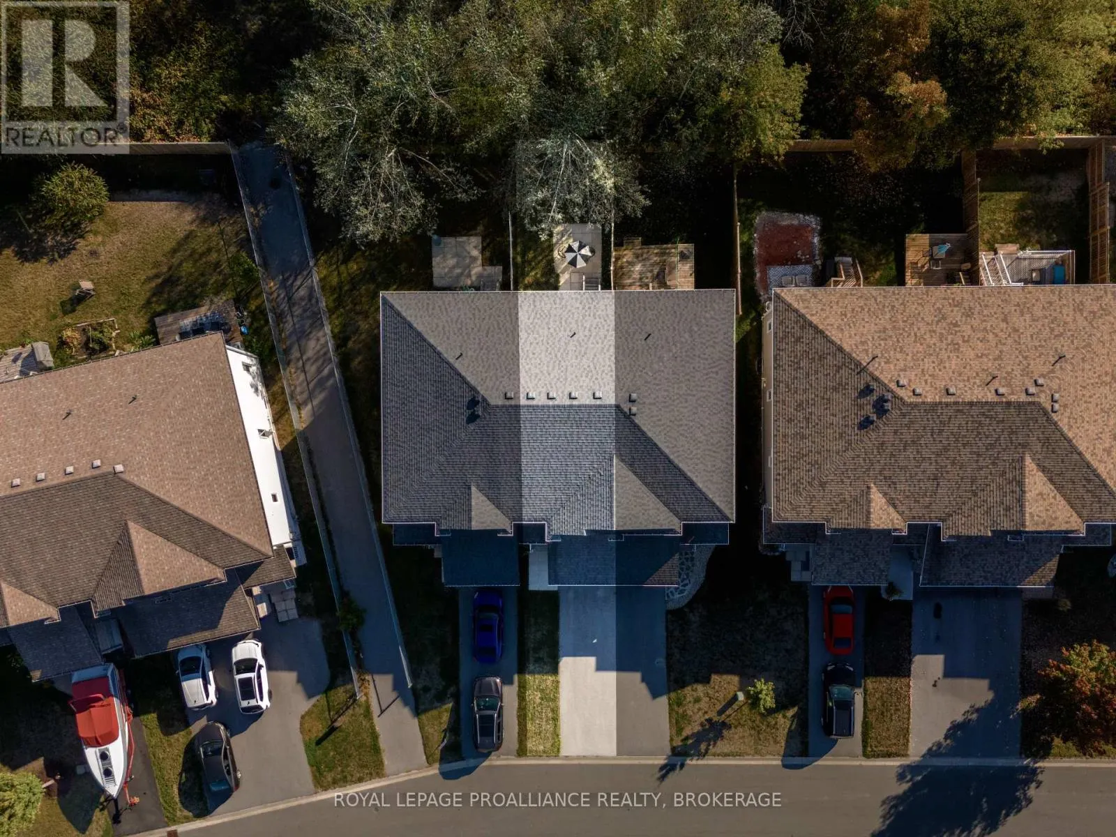 927 BLOSSOM STREET
