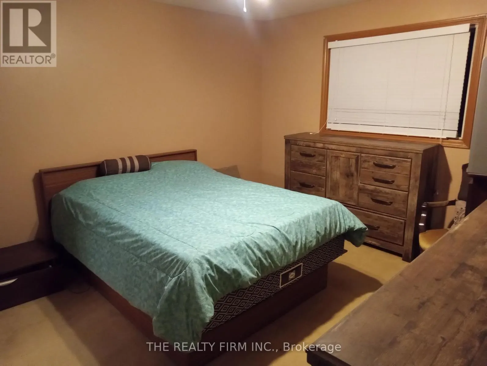 1132 IROQUOIS CRESCENT